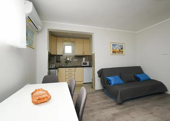 Premier Daire Kladovo